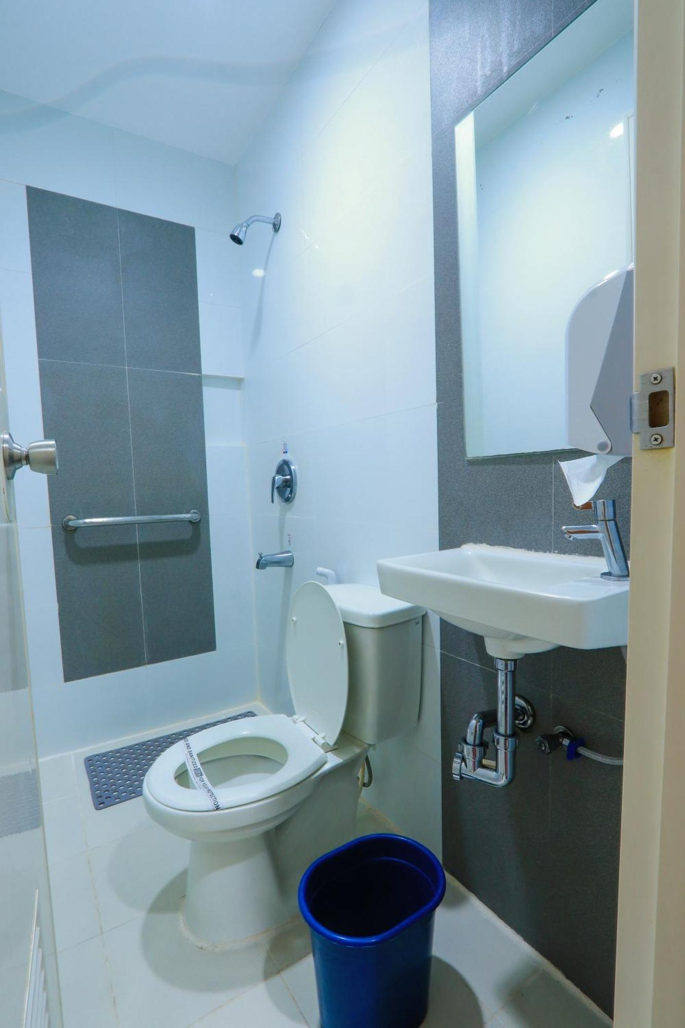 Sogo Alabang Jr Hotel